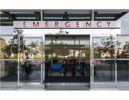 Automatic glass entrance door for hospital
