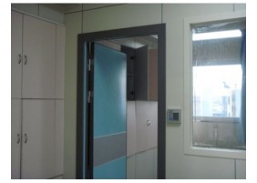 Flush Type Patient Room Door