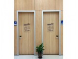 Choose Stylish and Lightweight Medical Door