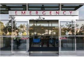 Automatic glass entrance door for hospital
