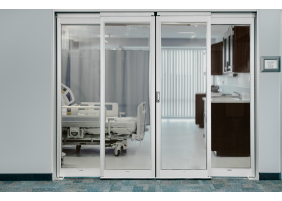 Auto breakout sliding door for ICU CCU room