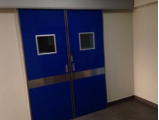Hermetic doors: equipped with circumferential sealing system Hermetic doors: equipped with circumferential sealing system
