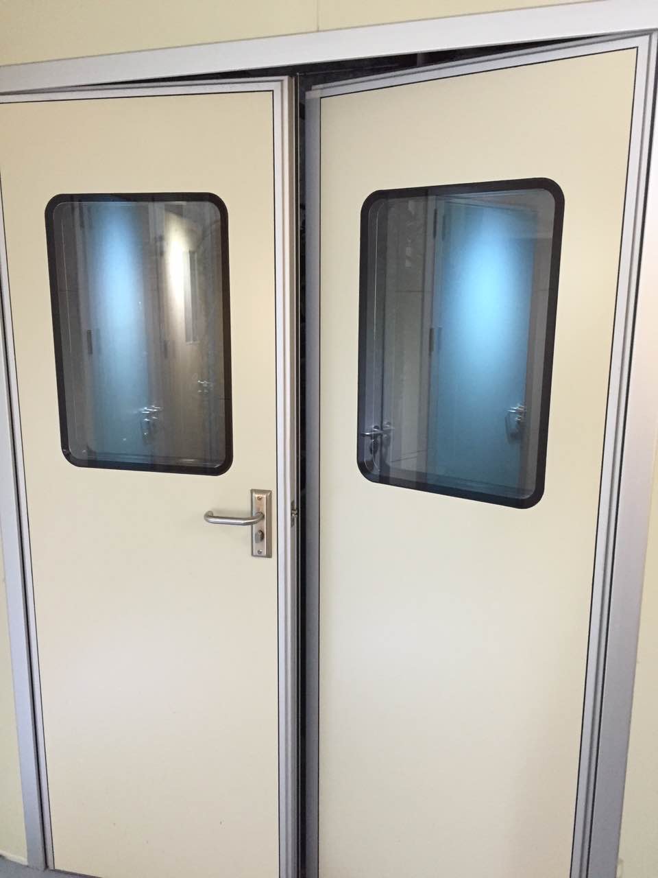 high grade hermetic door